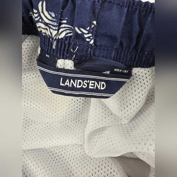 Lands'End Boy's Navy Shark Print Swim Trunks Size Large (14-16) N-3360 - Picture 6 of 8